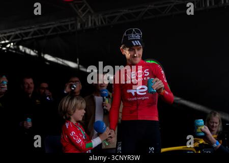 Geraint Thomas von G`B und Team INEOS Grenadiers bei seinem Abschied als Profi-Radfahrer nach der 21. Tour of Britain, Cardiff Castle Stockfoto